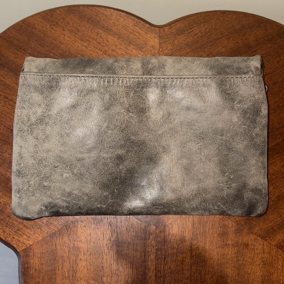 J. Crew  leather shoulder bag  dark Taupe  full depth front flap pocket chain st - Picture 7 of 12